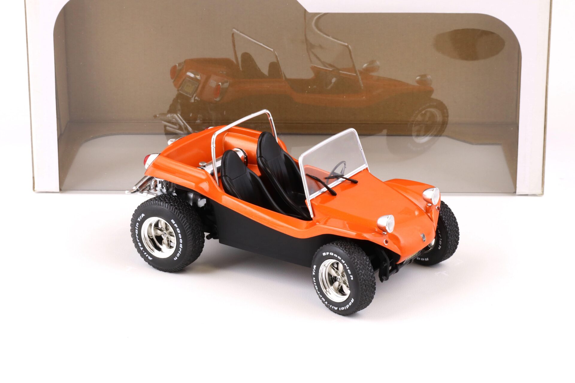 1:18 Solido VW Buggy Meyers Manx Convertible 1968 orange