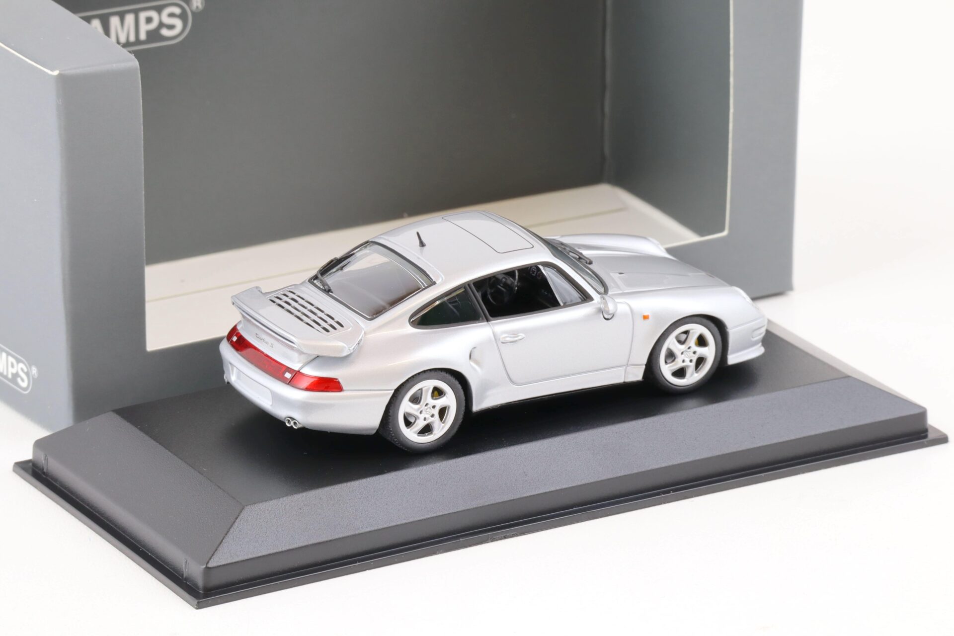 1:43 Minichamps Porsche 911 (993) Turbo S Coupe Arktis silver - CA04316002