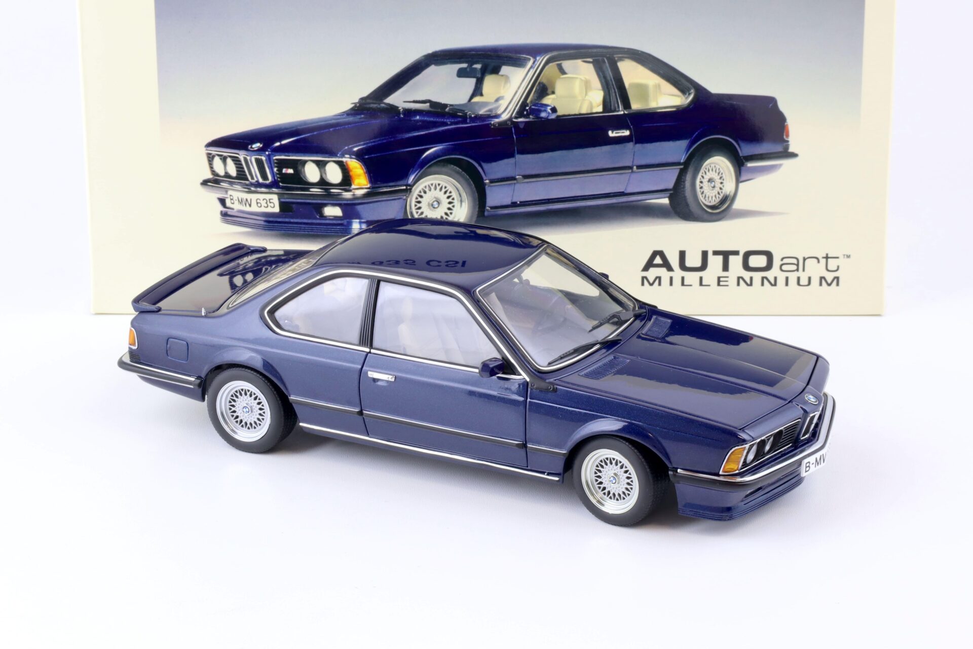 1:18 AUTOart BMW M 635 CSI Coupe Royal blue metallic