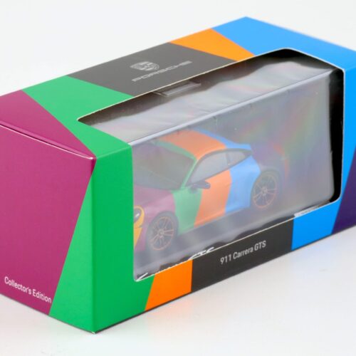 1:43 Spark Porsche 911 (992) Carrera GTS "30 Years Porsche Thailand" WAP DEALER