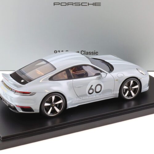 1:18 Spark Porsche 911 (992) Sport Classic Coupe sport gray 2022 WAP DEALER - Image 3