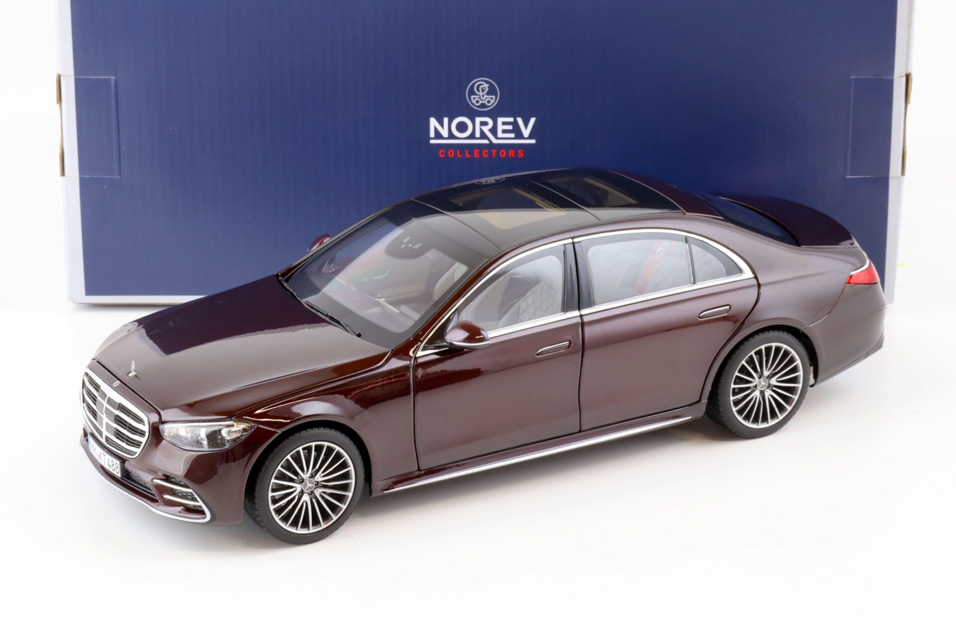 ID 78989 orig.jpg 1:18 Norev Mercedes S-Klasse AMG-Line Limousine 2021 dark red metallic 183804