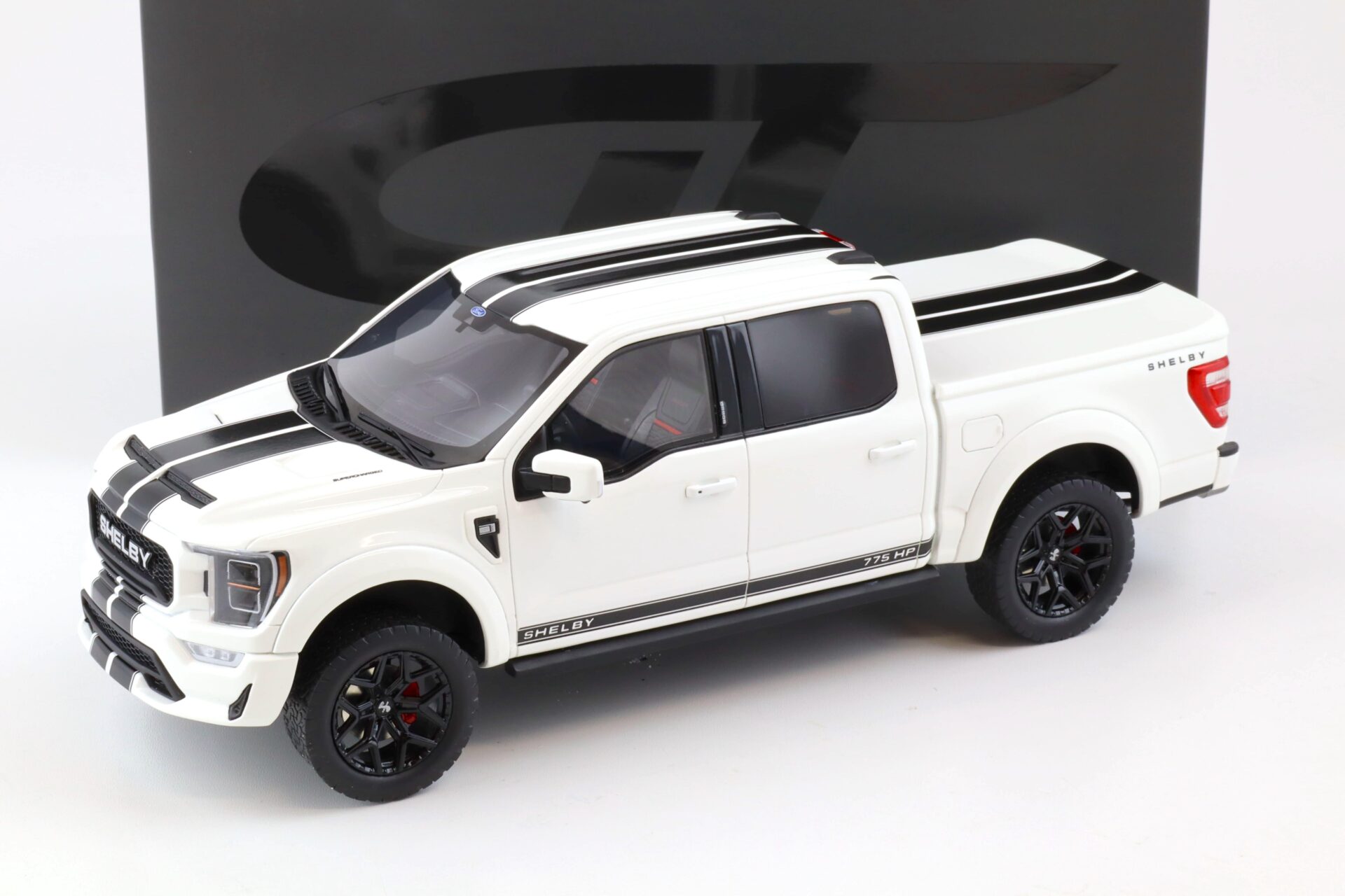 ID 80380 orig.jpg 1:18 GT Spirit GT415 Ford Shelby F-150 Pick-Up Star white 2022