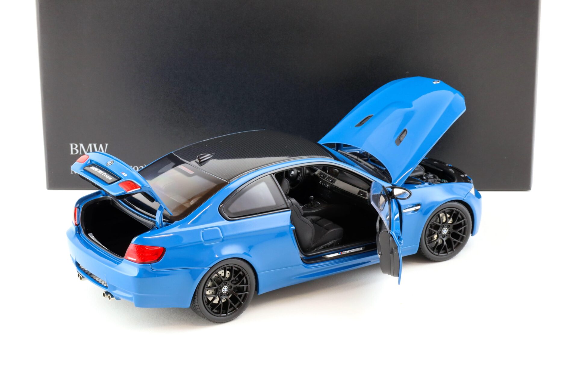 1:18 Kyosho BMW M3 (E92) Coupe Laguna Seca blue 08734LBL – Premium