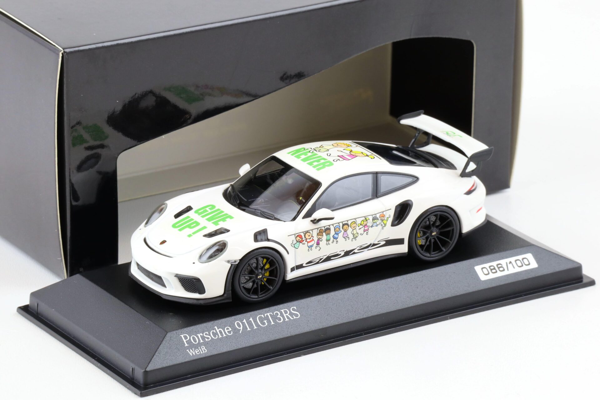 ID 80901 orig.jpg 1:43 Minichamps Porsche 911 (991.II) GT3 RS 2018 Never give up! - Limited 100 pcs.