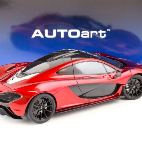 1:12 AUTOart 2013 McLaren P1 volcano red 12243 - Image 3