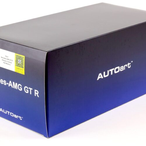 1:18 AUTOart Mercedes AMG GT-R Coupe 2017 Designo Cardinal red metallic - Image 5