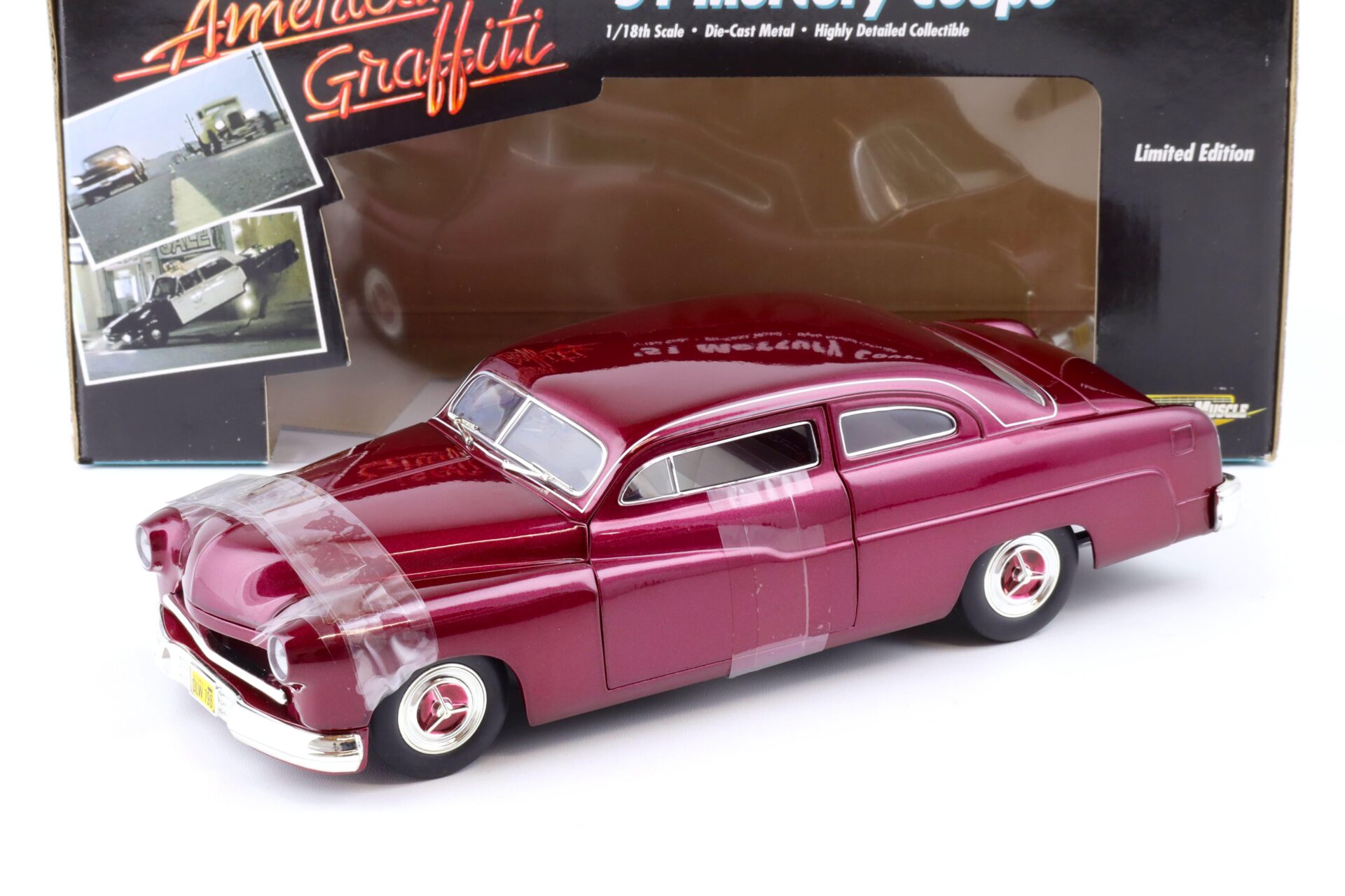 1:18 ERTL 1951 Mercury Coupe American Graffiti metallic deep red