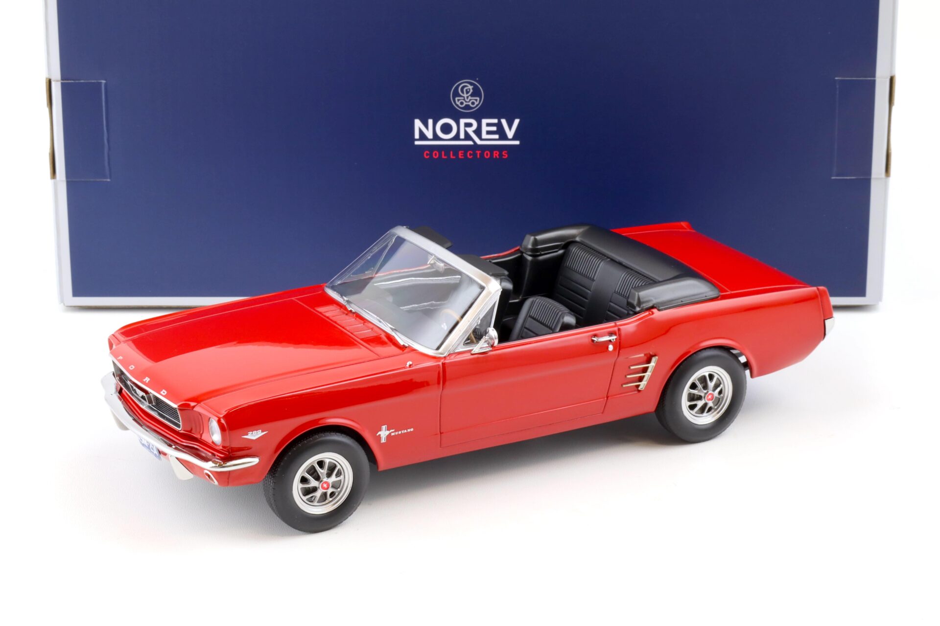 ID 83255 orig.jpg 1:18 Norev Ford Mustang Convertible 1966 red