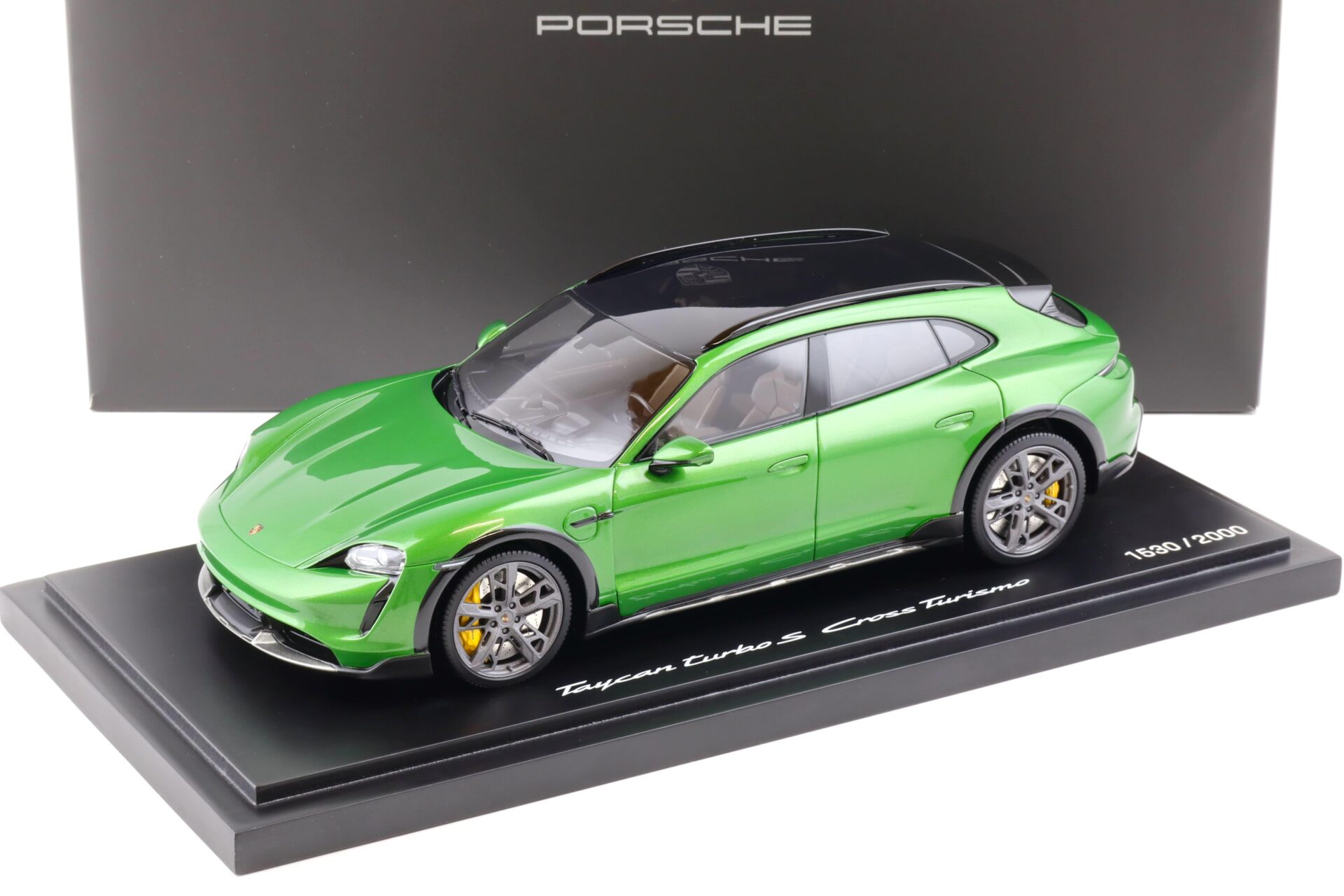 ID 83913 orig.jpg 1:18 Minichamps Porsche Taycan Turbo S Cross Turismo mamba green WAP DEALER