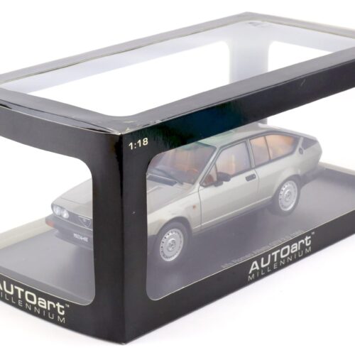 1:18 AUTOart Alfa Romeo Alfetta GTV 2.0 - 1980 silver grey 70147