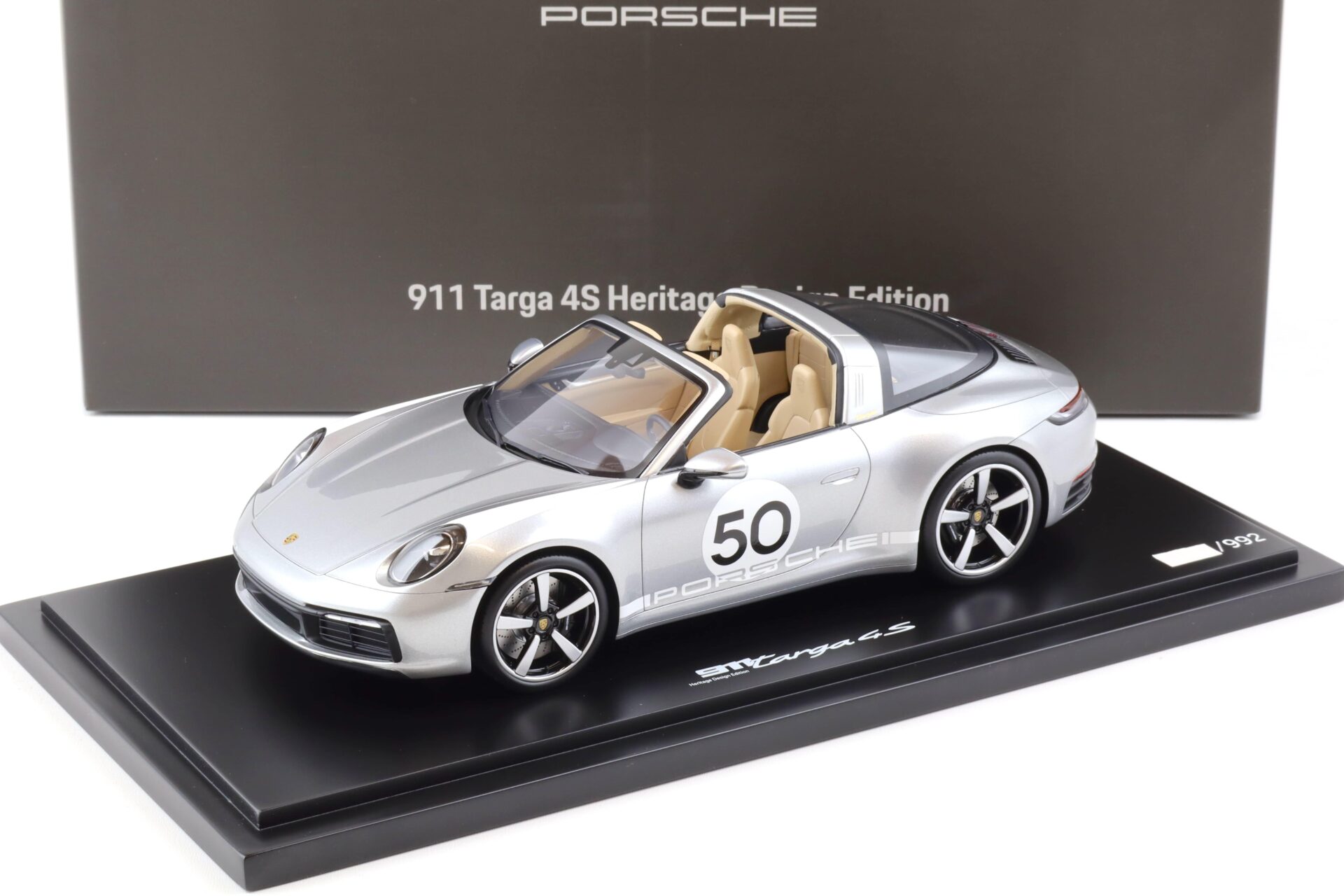 ID 84278 orig.jpg 1:18 Spark Porsche 911 (991) Targa 4S Heritage Design Edition gt-silver WAP DEALER