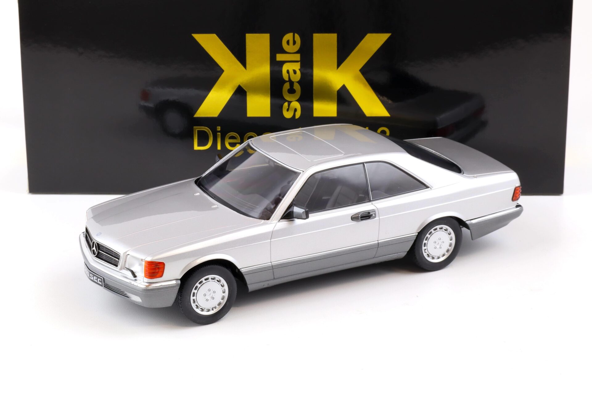 ID 84637 orig.jpg 1:18 KK-Scale Mercedes 560 SEC C126 Coupe 1985 silver metallic