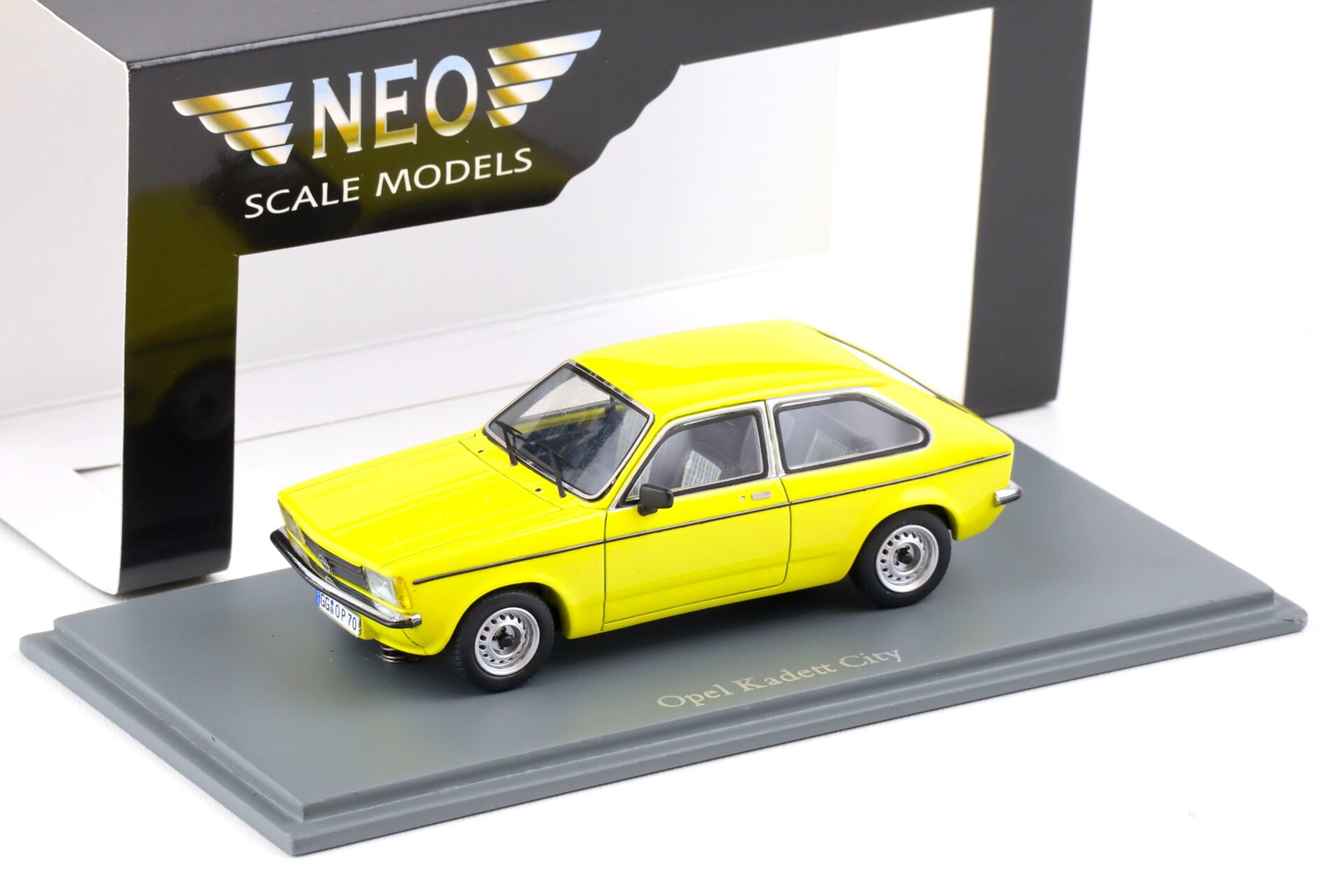 ID 84691 orig.jpg 1:43 NEO Opel Kadett City 1978 yellow 43070
