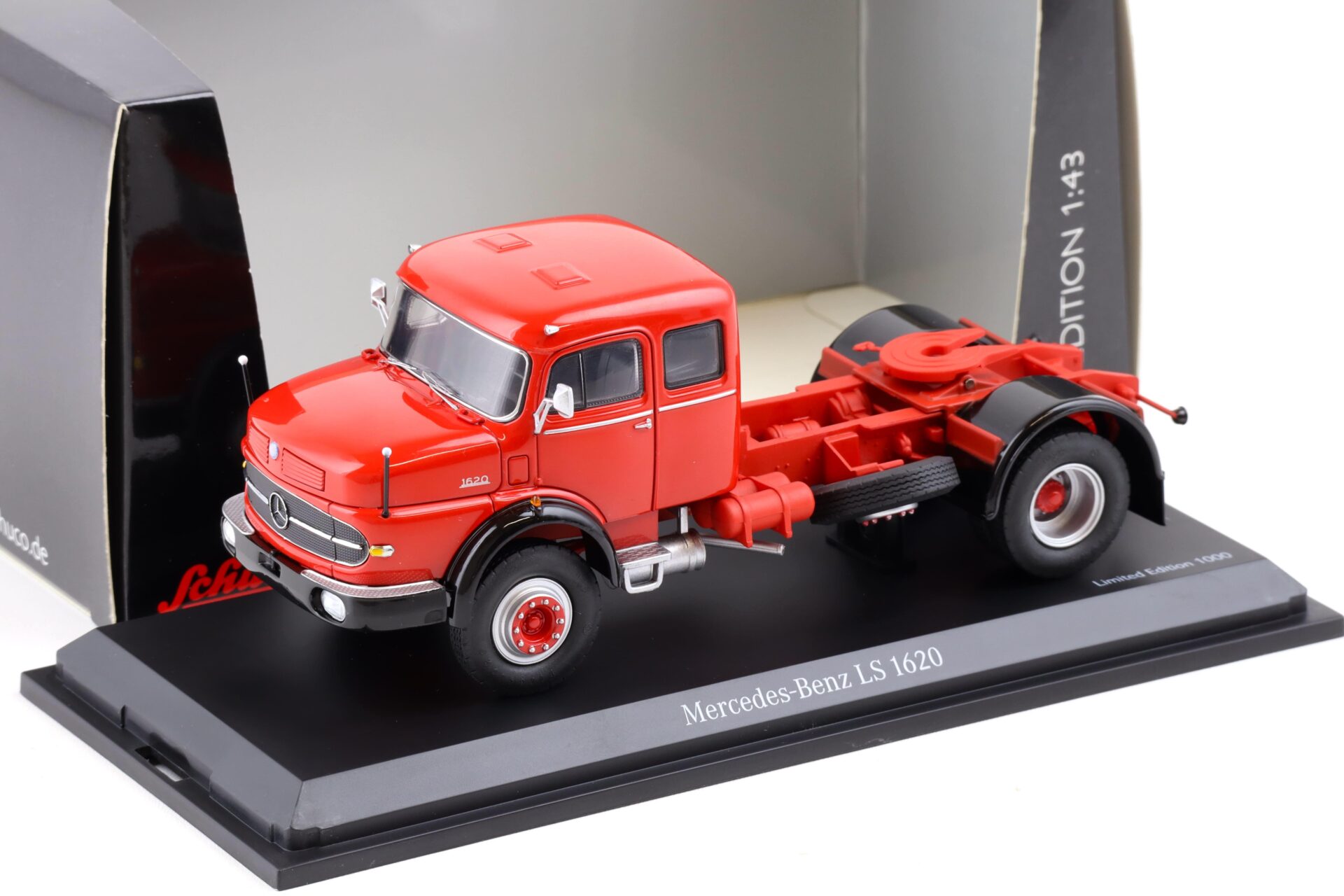 ID 85100 orig.jpg 1:43 Schuco Mercedes LS 1620 LKW Solo Zugmaschine SZM red