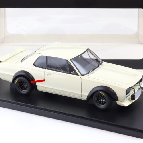 1:18 AUTOart Nissan Skyline GT-R (KPGC-10) Racing 1972 white