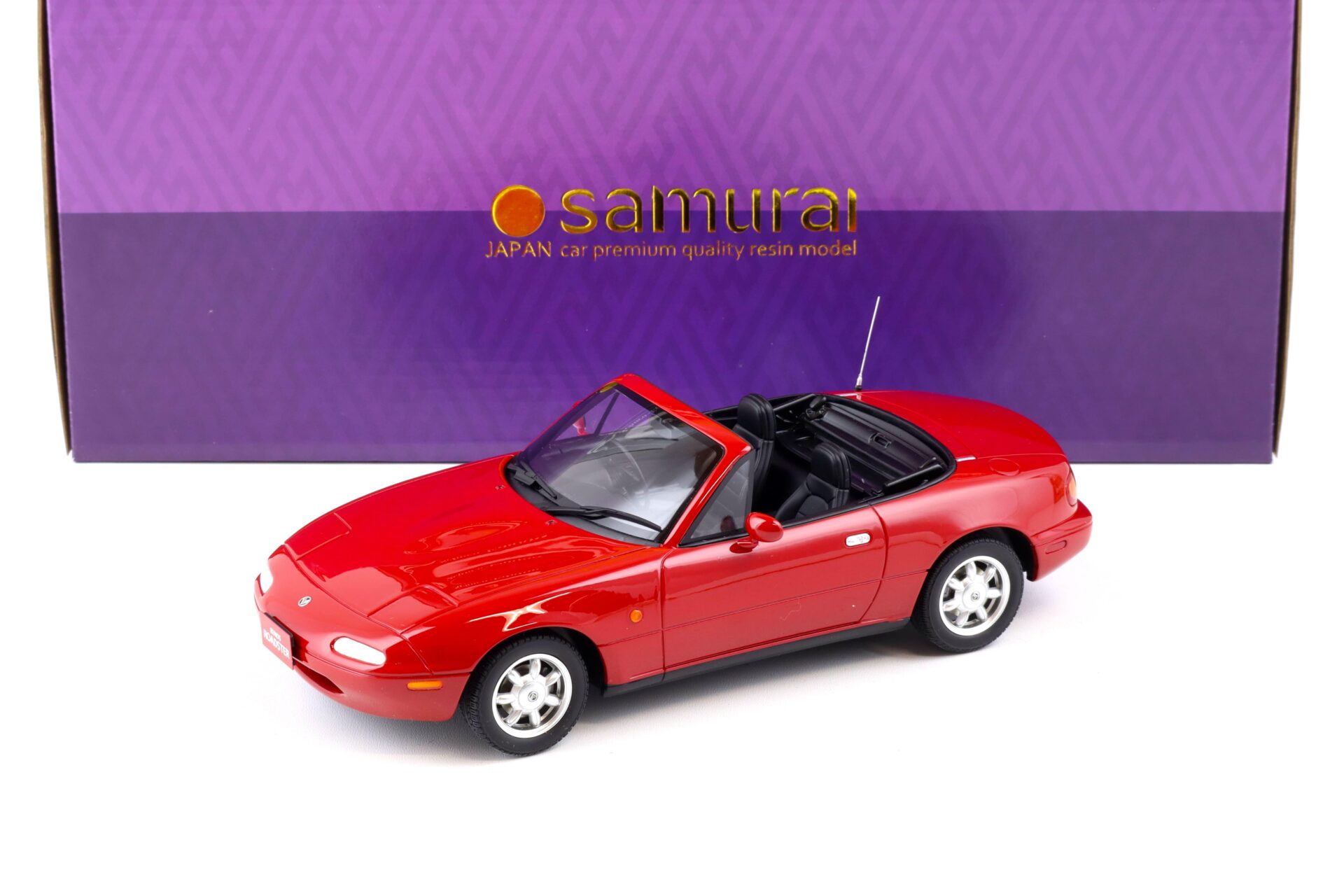 ID 86370 orig.jpg 1:18 Kyosho Samurai Mazda MX-5 Eunos Roadster RHD red KSR18031R