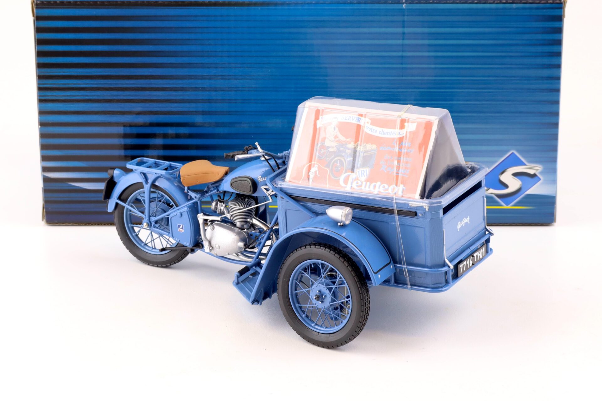 1:10 Solido Peugeot Triporteuer 55 TN Pub 1952 blue