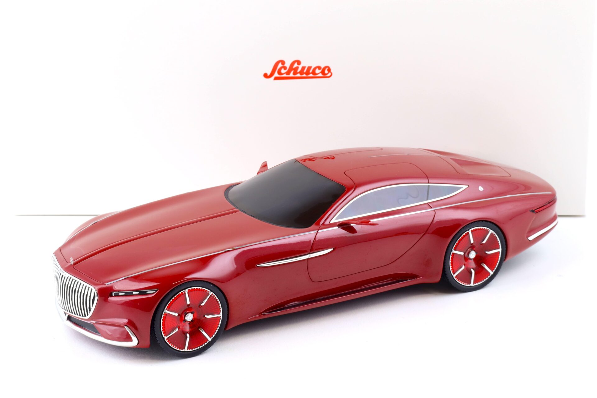 ID 86617 orig 1.jpg 1:18 Schuco PRO.R18 Mercedes Maybach Vision 6 Coupe red metallic 450006700