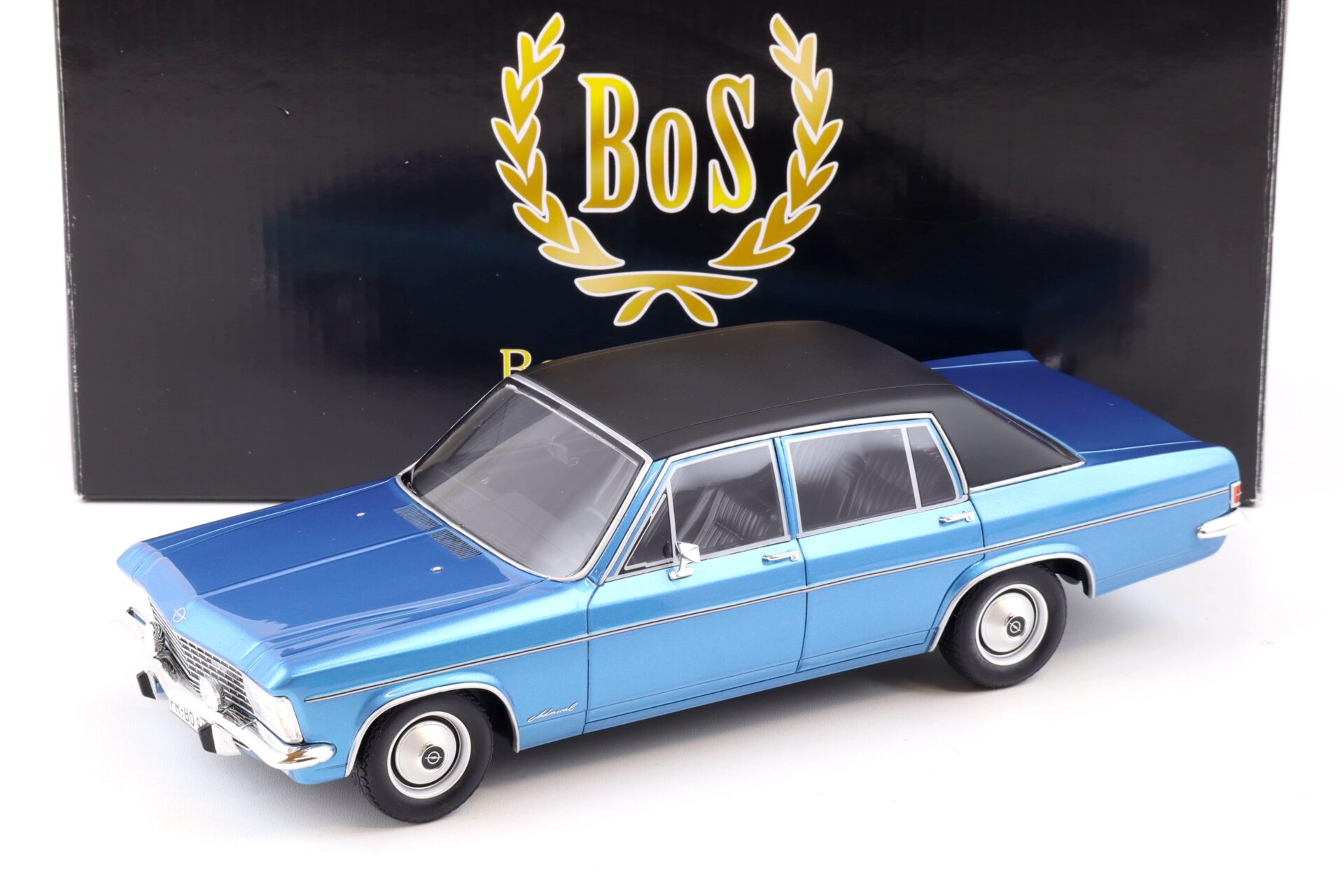 ID 87353 orig.jpg 1:18 BOS-Models Opel Admiral B 2800S Limousine blue metallic BOS002