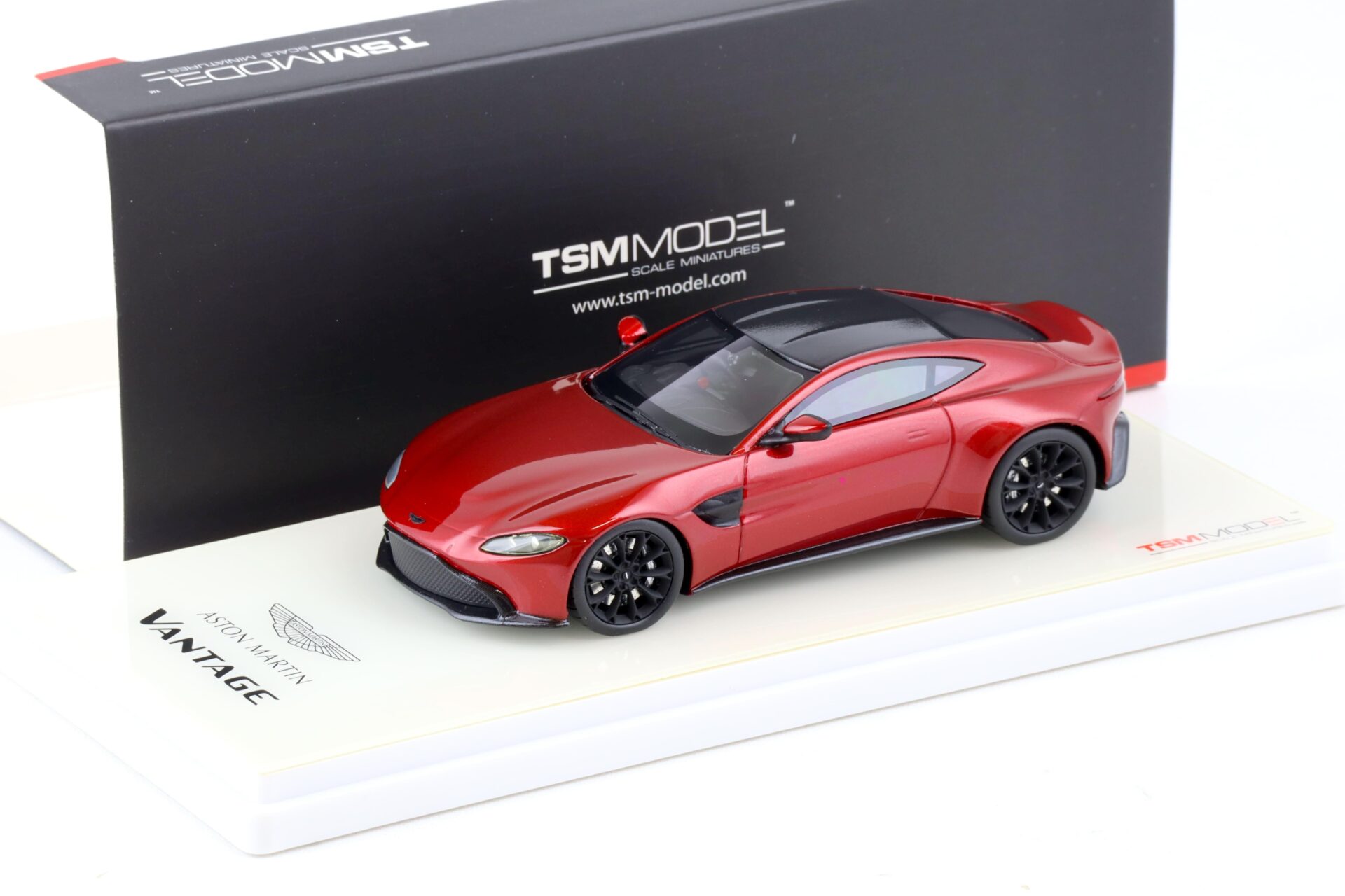 ID 88430 orig.jpg 1:43 TSM Model 2018 Aston Martin Vantage Coupe Hyper red TSM430311
