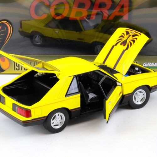 1:18 Greenlight 1979 Ford Mustang Cobra Fastback Coupe bright yellow - Image 4