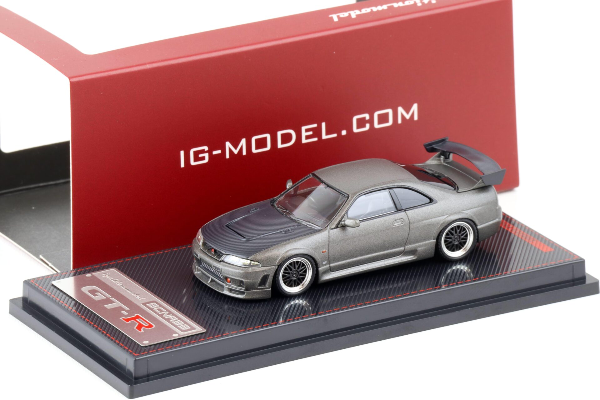 ID 88830 orig.jpg 1:64 Ignition Model IG2507 Nissan Nismo GT-R R33 BCNR33 Titanium grey/ Carbon