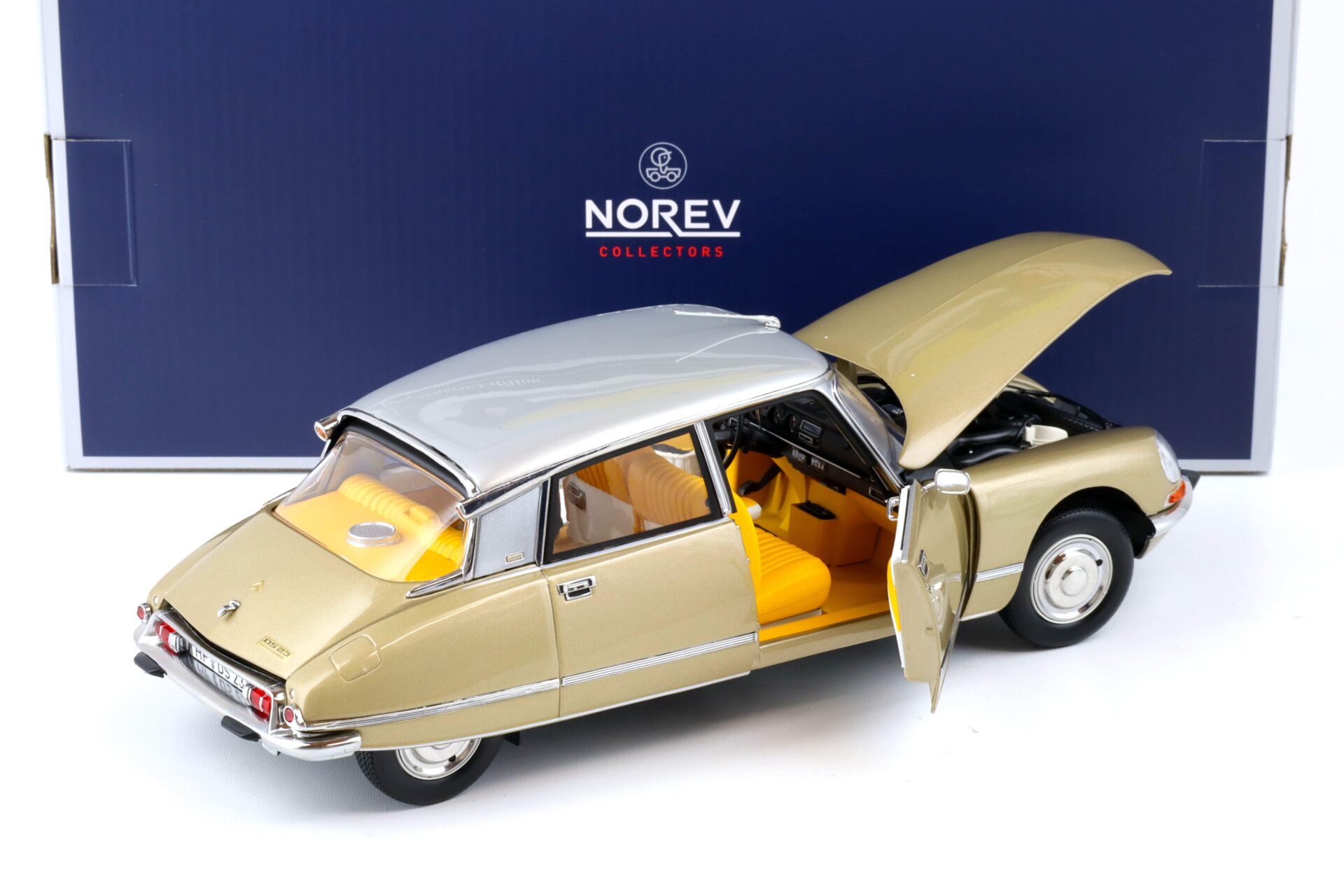 1:18 Norev Citroen DS 23 Pallas Sable gold metallic – Limited 1000