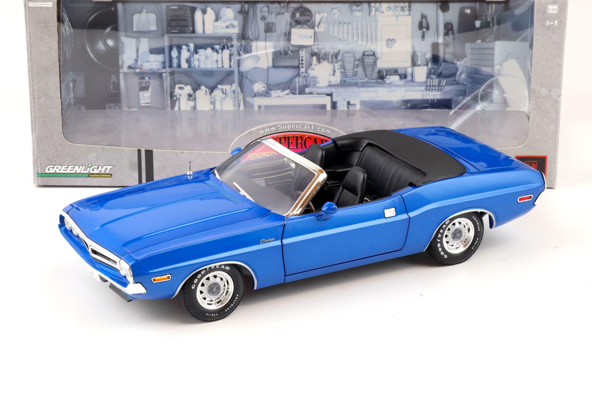 ID 89292 orig.jpg 1:18 Greenlight 1971 Dodge Challenger Convertible blue Supercar Collectibles