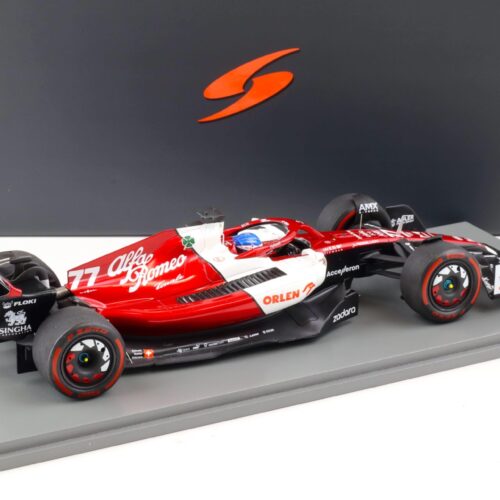 1:18 Spark Alfa Romeo F1 Team Orlen C42 - 6th Place 2022 Bahrain GP Bottas