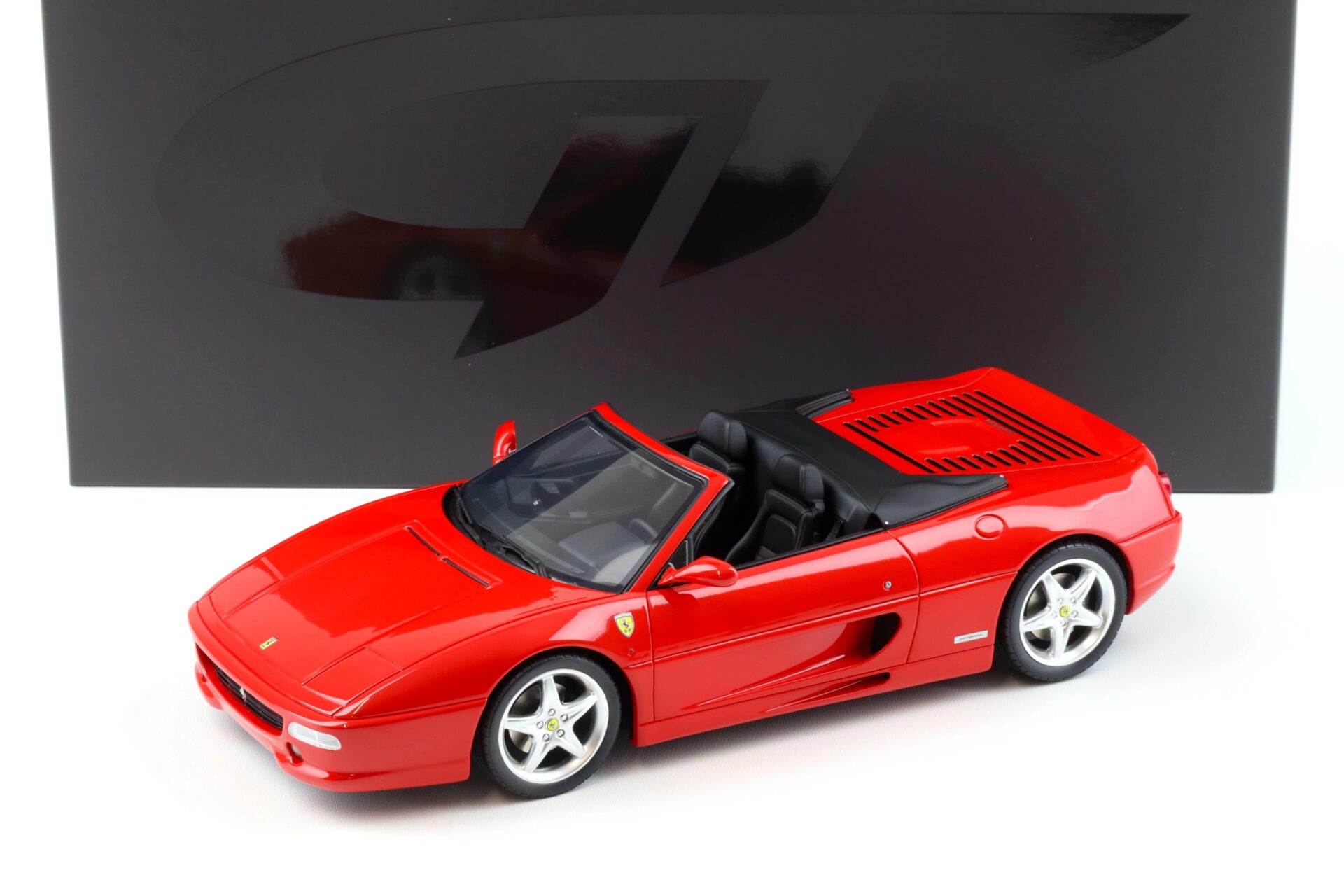 ID 89491 orig 1.jpg 1:18 GT Spirit GT453 Ferrari F355 Spider 1995 Rosso Corsa red