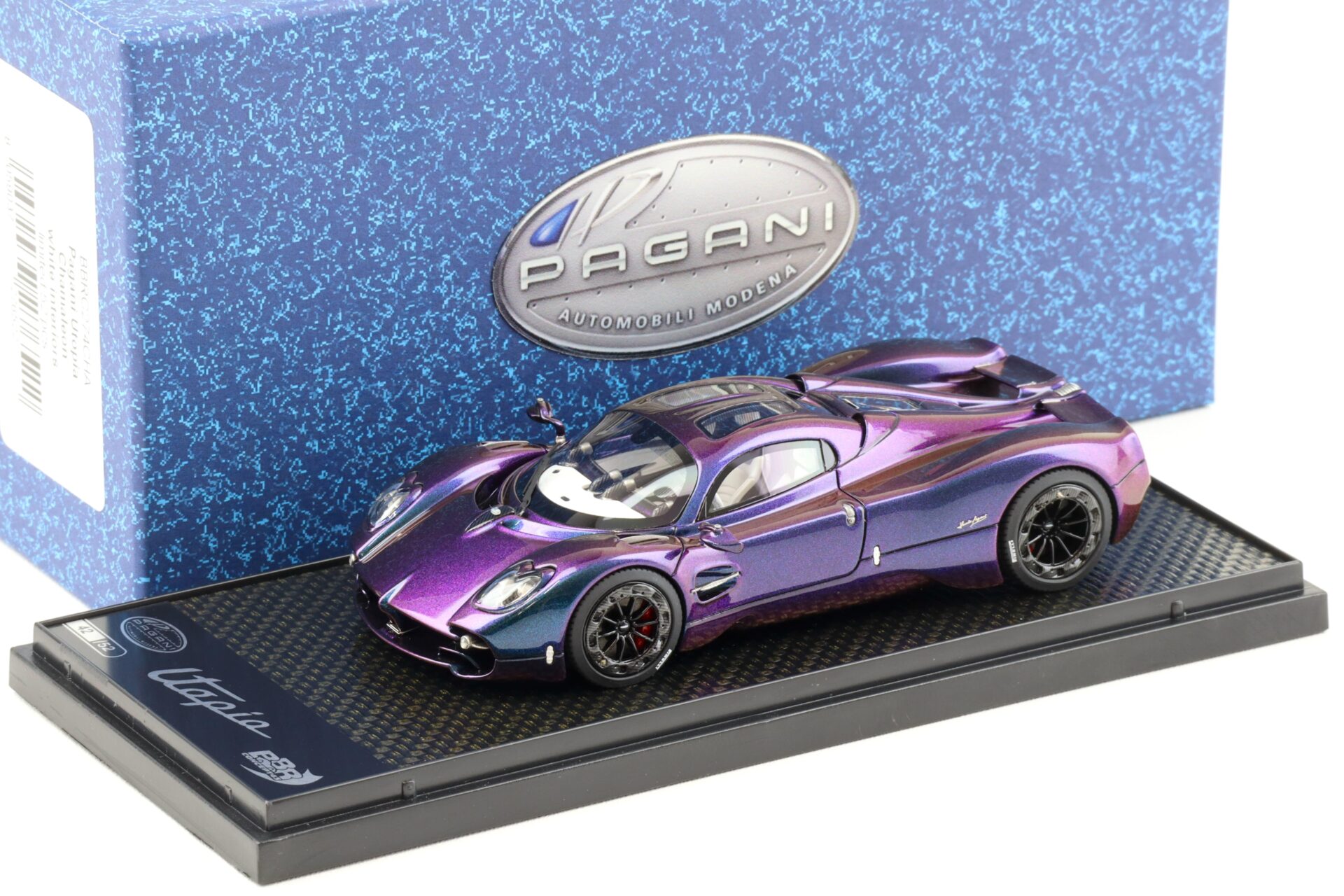 ID 91362 orig.jpg 1:43 BBR Pagani Utopia Chamaleon white interior - Limited 52 pcs.