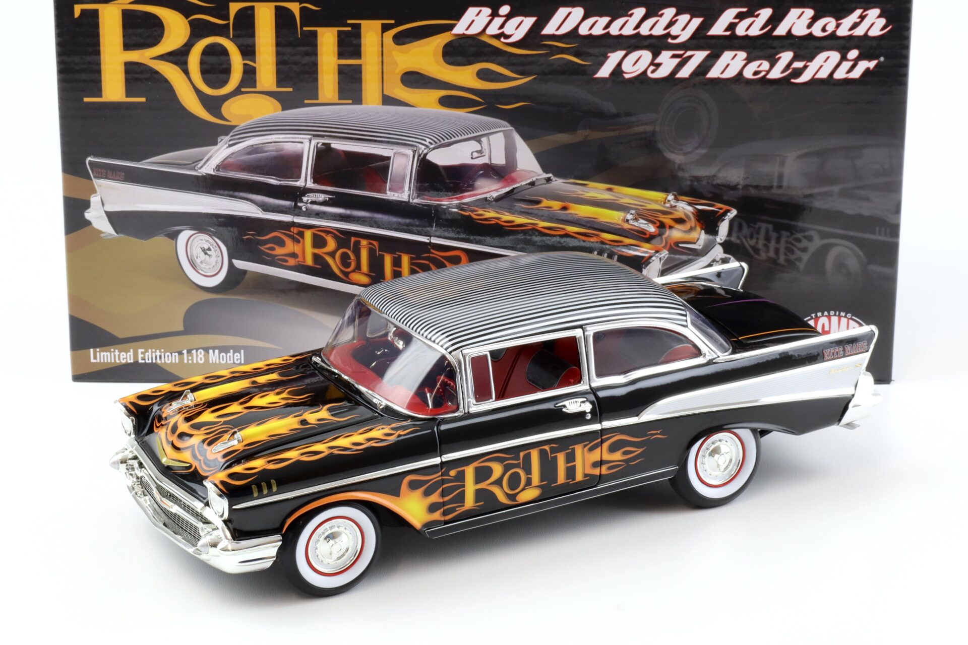 ID 92772 orig.jpg 1:18 ACME 1957 Chevrolet Bel Air Big Daddy Ed Roth black/ flames