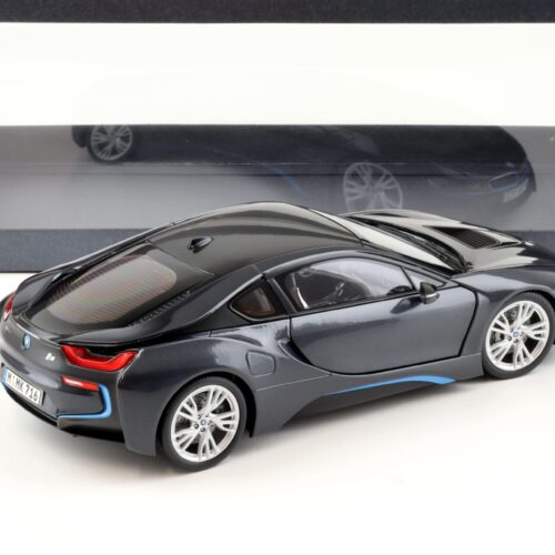 1:18 Paragon 2013 BMW i8 Coupe Sophisto grey metallic DEALER VERSION