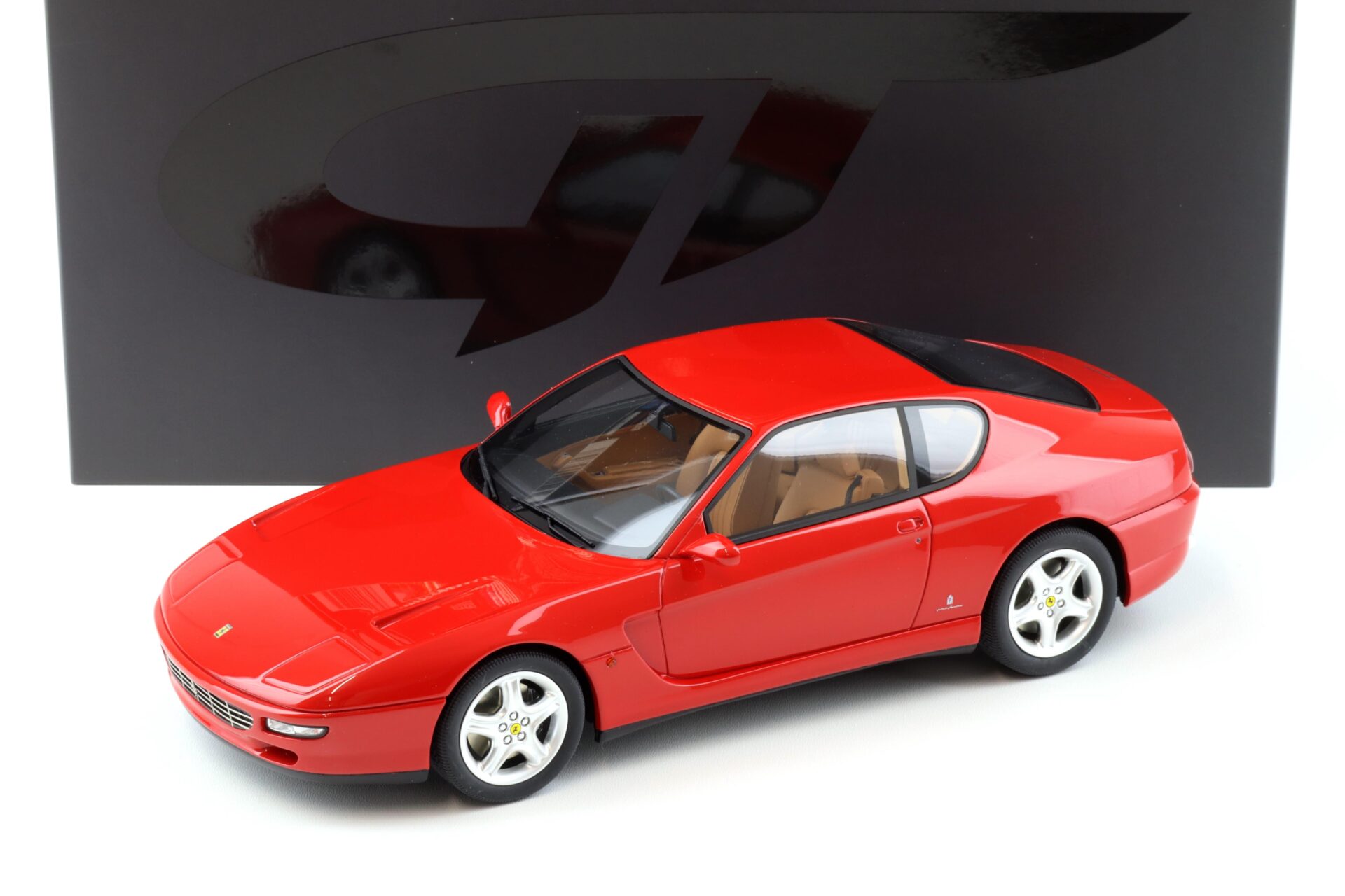 ID 93002 orig.jpg 1:18 GT Spirit GT821 Ferrari 456 GT Coupe 1992 Rosso Corsa red