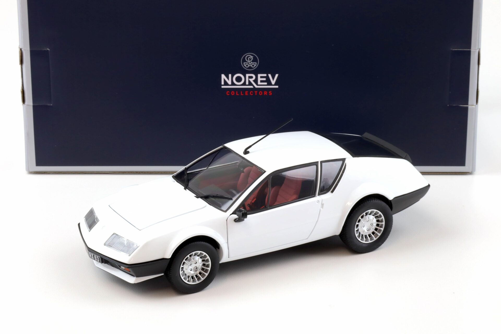 ID 93134 orig.jpg 1:18 Norev Renault Alpine A310 Coupe 1981 white 185142