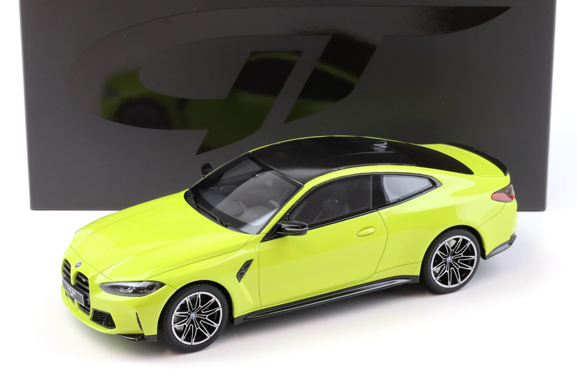 ID 93151 orig.jpg 1:18 GT Spirit GT298 BMW M4 (G82) Coupe Sao Paulo yellow 2020