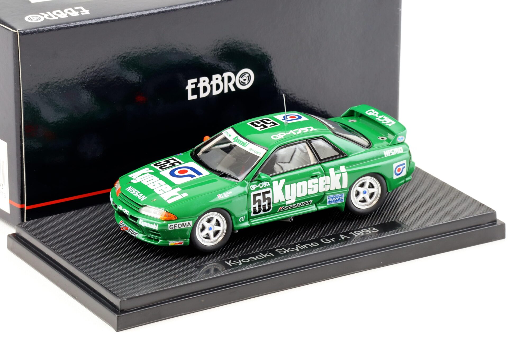 ID 93582 orig.jpg 1:43 Ebbro Nissan Skyline R32 Kyoseki Gr.A 1993 Suzuki/Iida #55 green