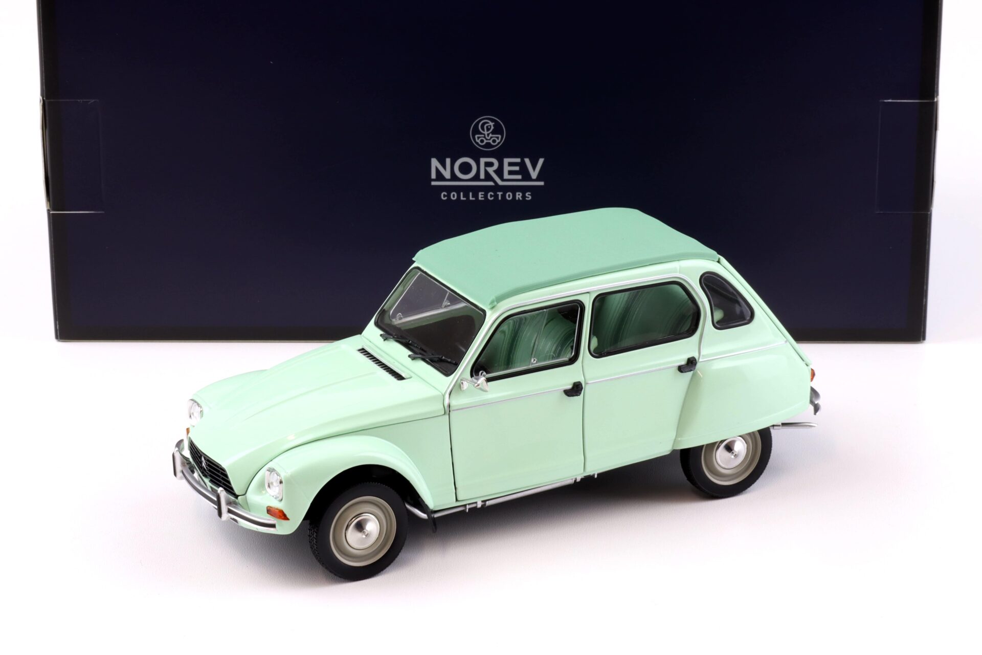 ID 93756 orig.jpg 1:18 Norev Citroen Dyane 6 Jade green 1983 - Limited 300 pcs.