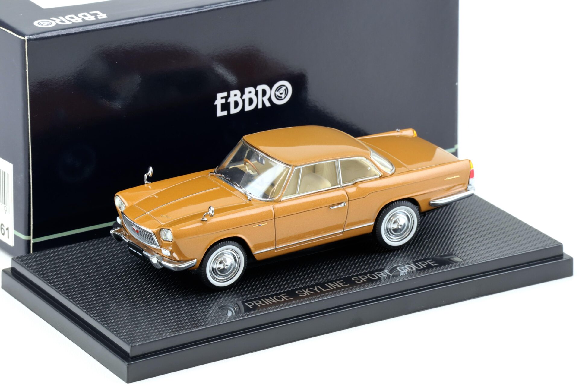 ID 94363 orig.jpg 1:43 Ebbro Nissan Prince Skyline Sport Coupe 1962 gold