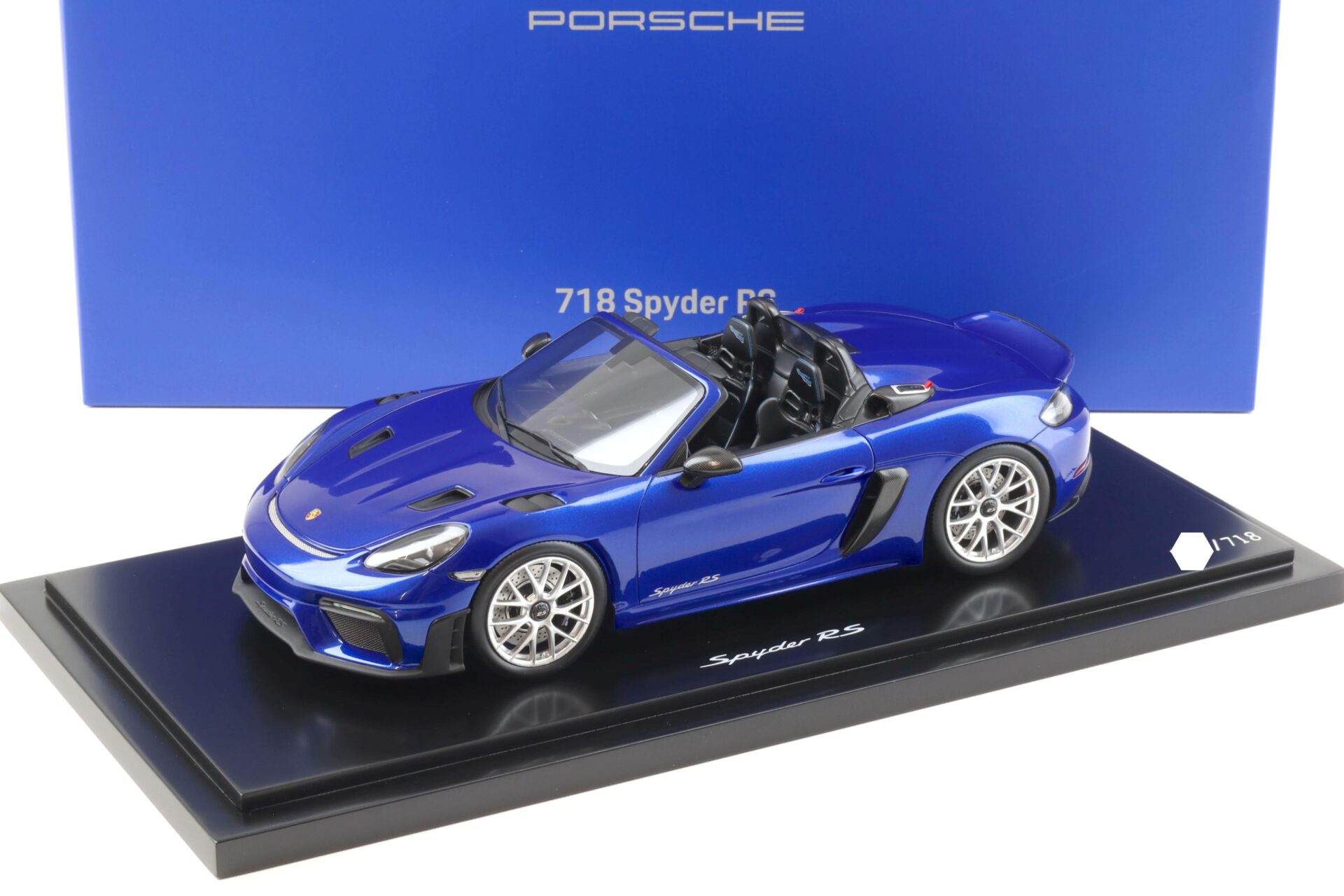 ID 94399 orig.jpg 1:18 Spark Porsche 718 Spyder RS (982) San Marino blue Limited WAP DEALER