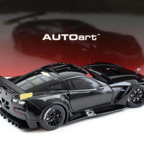 1:18 AUTOart Chevrolet Corvette C7.R Plain Body Version Glossy black 81651
