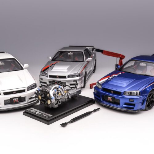 1:18 Motorhelix Nissan Skyline GT-R R34 Nismo CRS Livery silver M83429