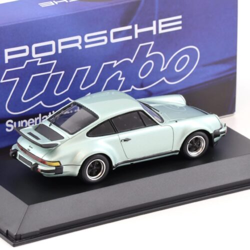 1:43 Spark Porsche 911 Turbo 3.0 Coupe silver-green metallic MAP Porsche Museum
