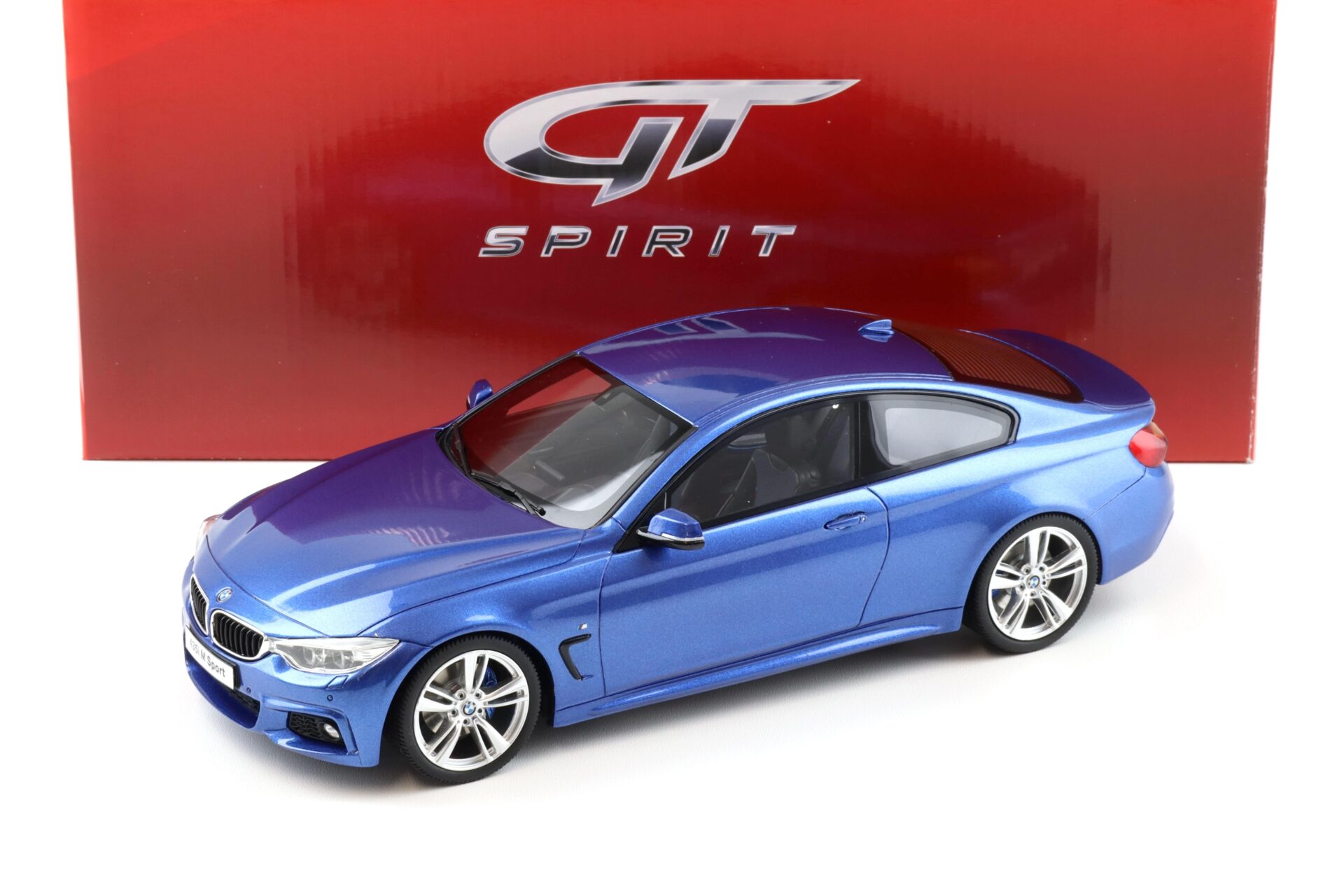 ID 96248 orig.jpg 1:18 GT Spirit GT027 BMW 435i M-Sport F32 Coupe blue metallic