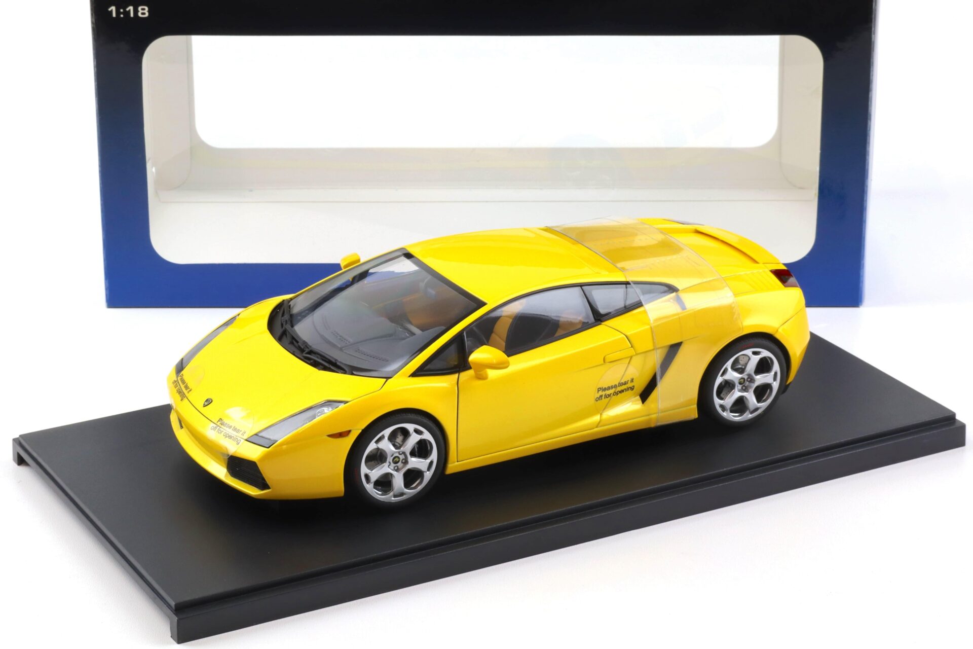 ID 96336 orig.jpg 1:18 AUTOart Lamborghini Gallardo Coupe metallic yellow 74571