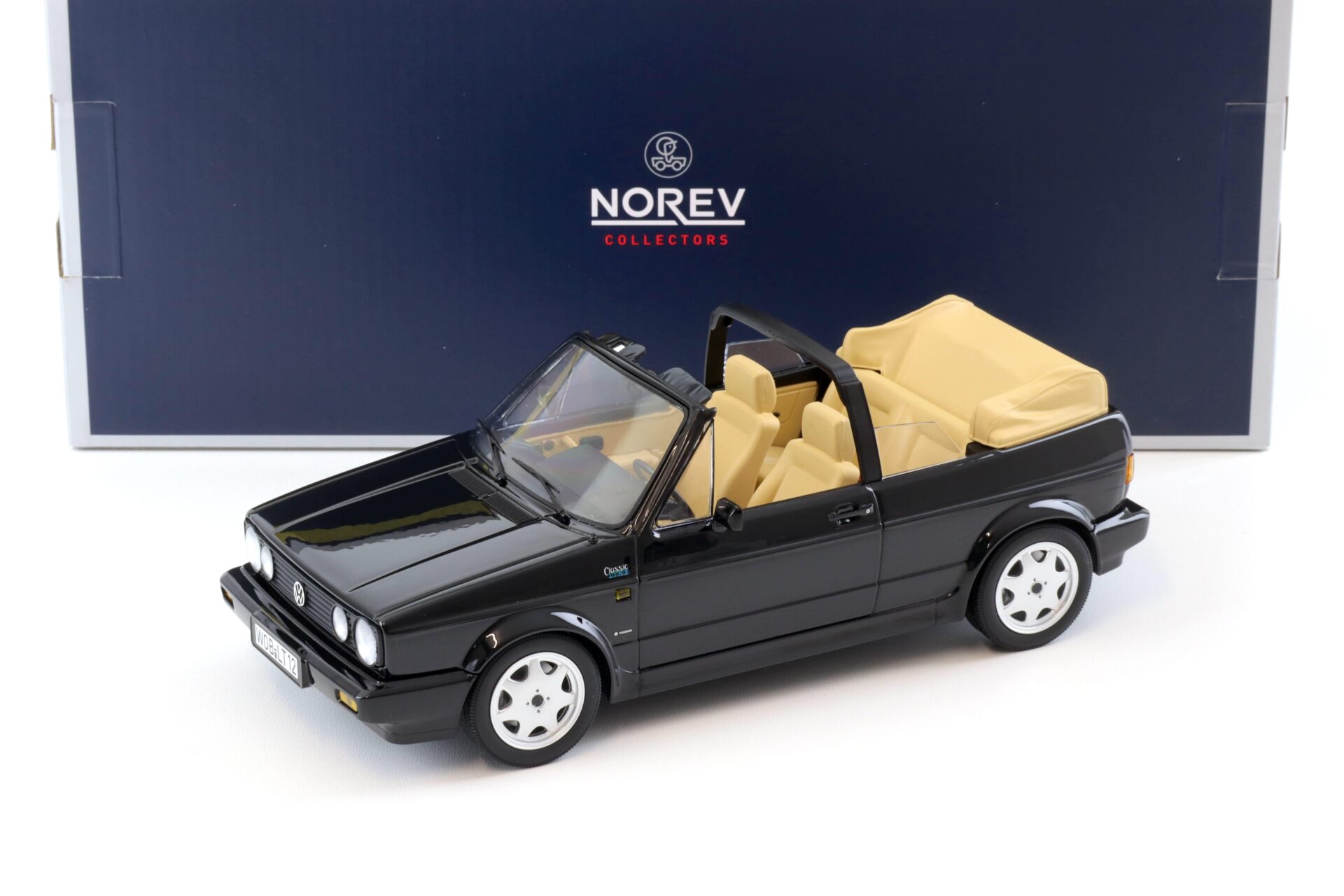ID 96612 orig.jpg 1:18 Norev VW Golf 1 Cabriolet 1992 Classic Line black