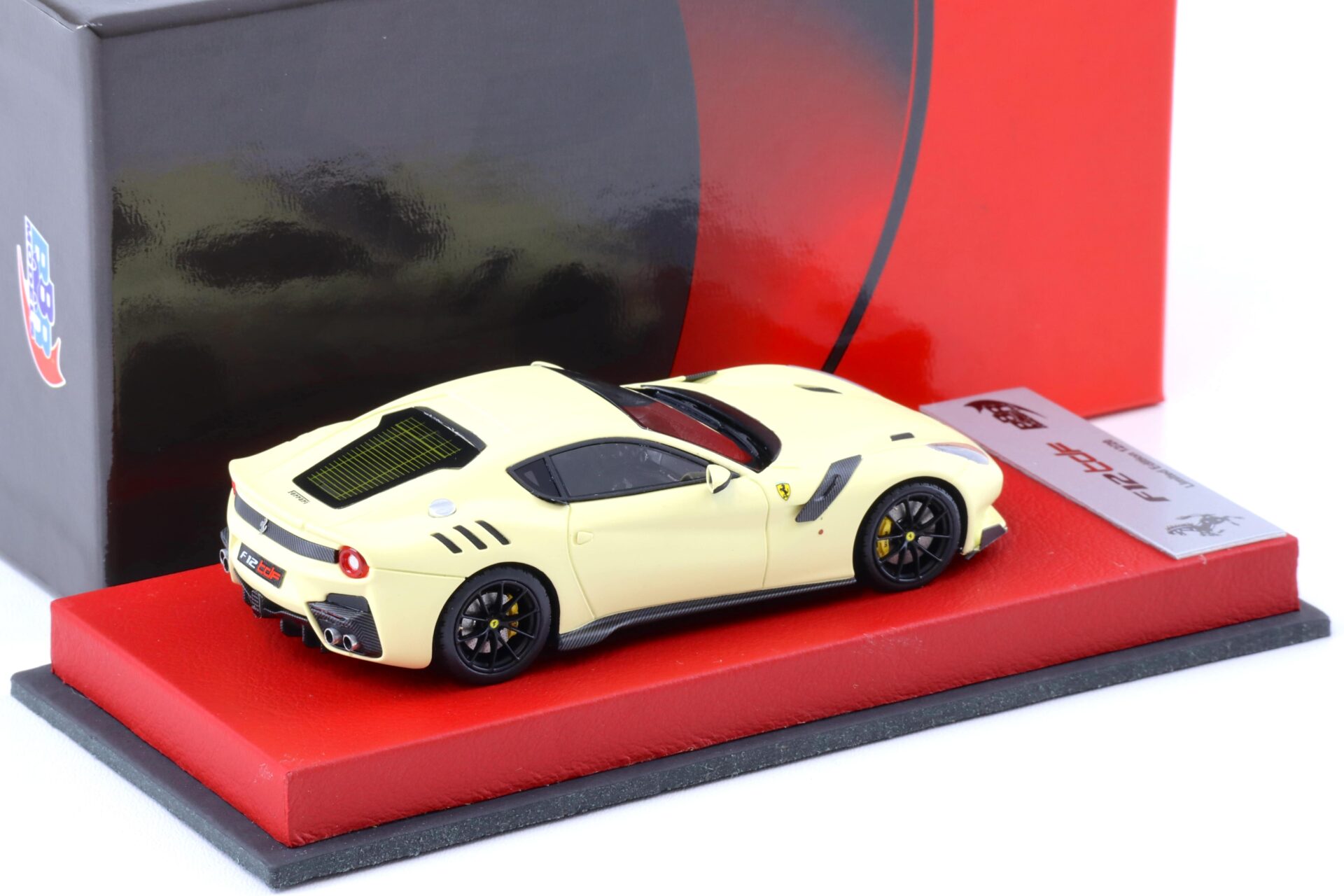 1:43 BBR Ferrari F12 TDF Avorio matt / red Base - Limited 20 pcs.
