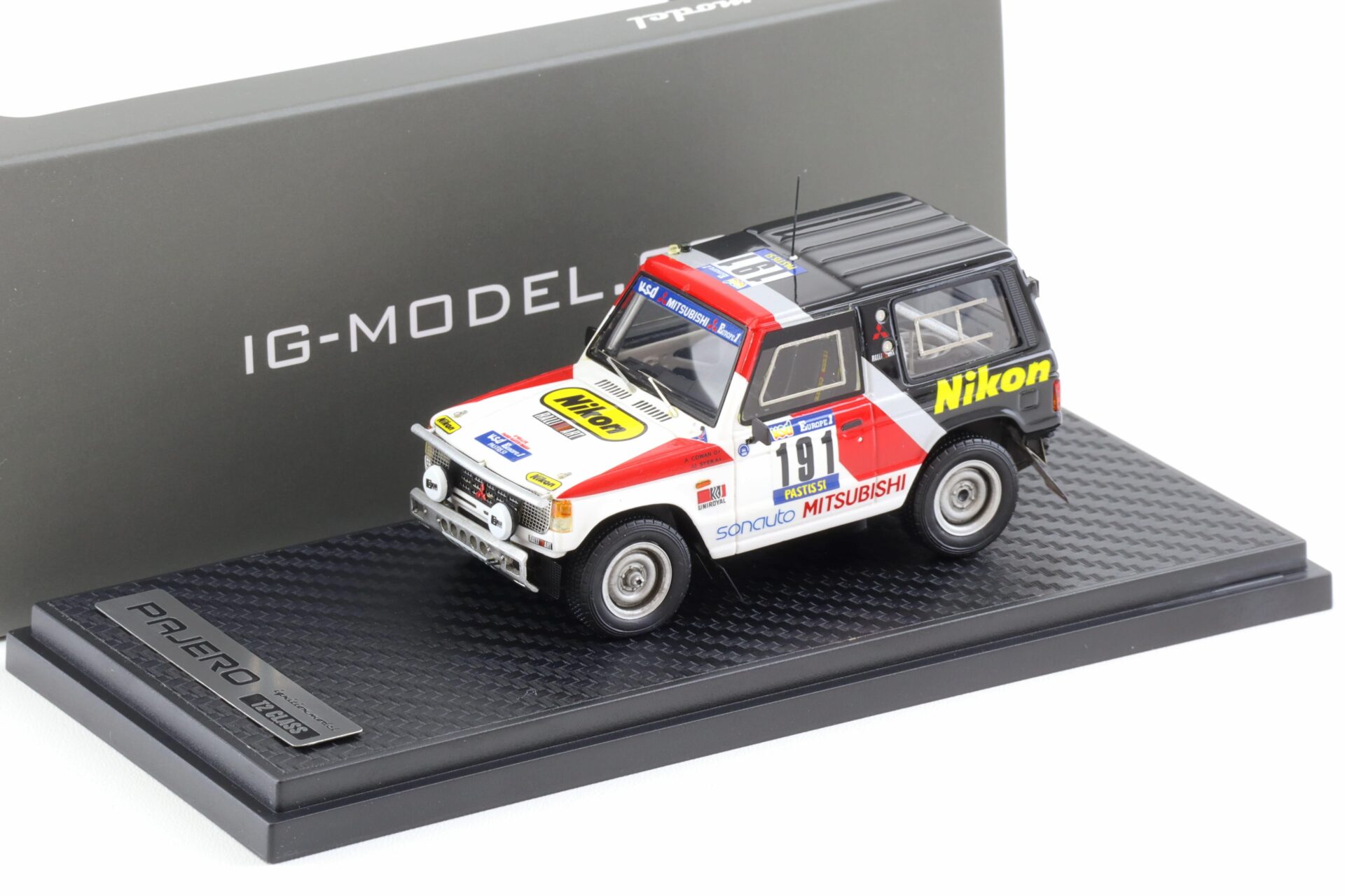 1:43 Ignition Model IG0058 Mitsubishi Pajero #191 Paris-Dakar 1984