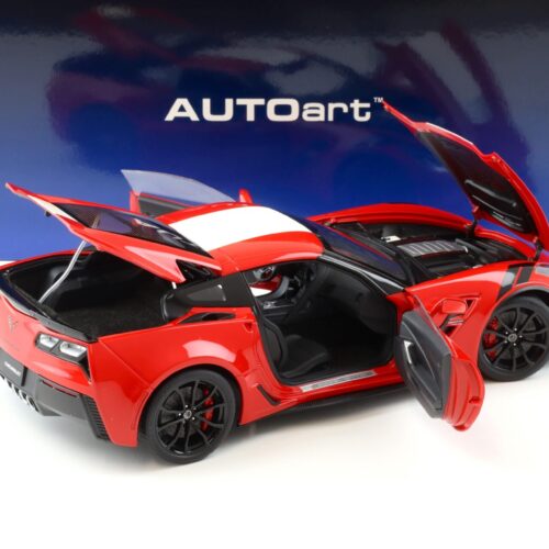 1:18 AUTOart Chevrolet Corvette C7 Grand Sport red/ white stripes